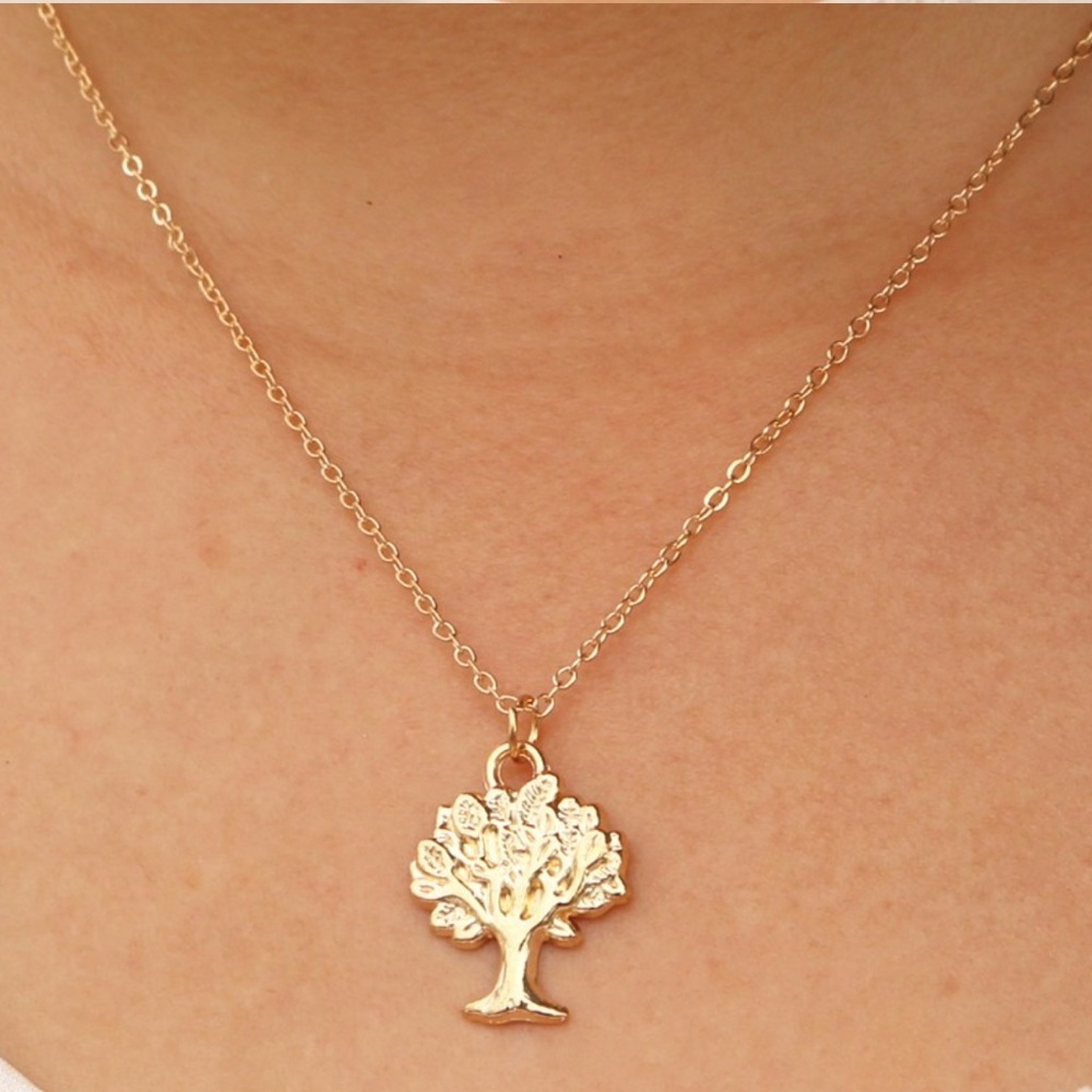 NEW Gold Tree Pendent Necklace - Picture 2 of 3